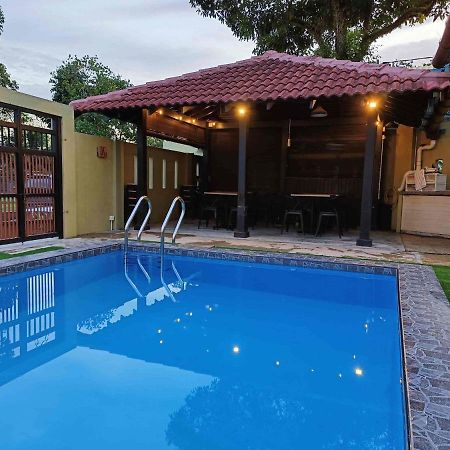 Homestay Laman Nuri, Kota Damansara Petaling Jaya Zewnętrze zdjęcie