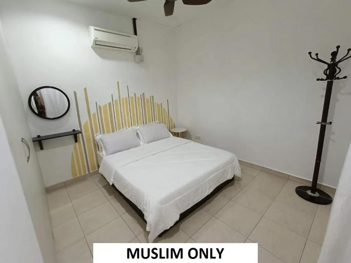 Homestay Laman Nuri, Kota Damansara Petaling Jaya Zewnętrze zdjęcie