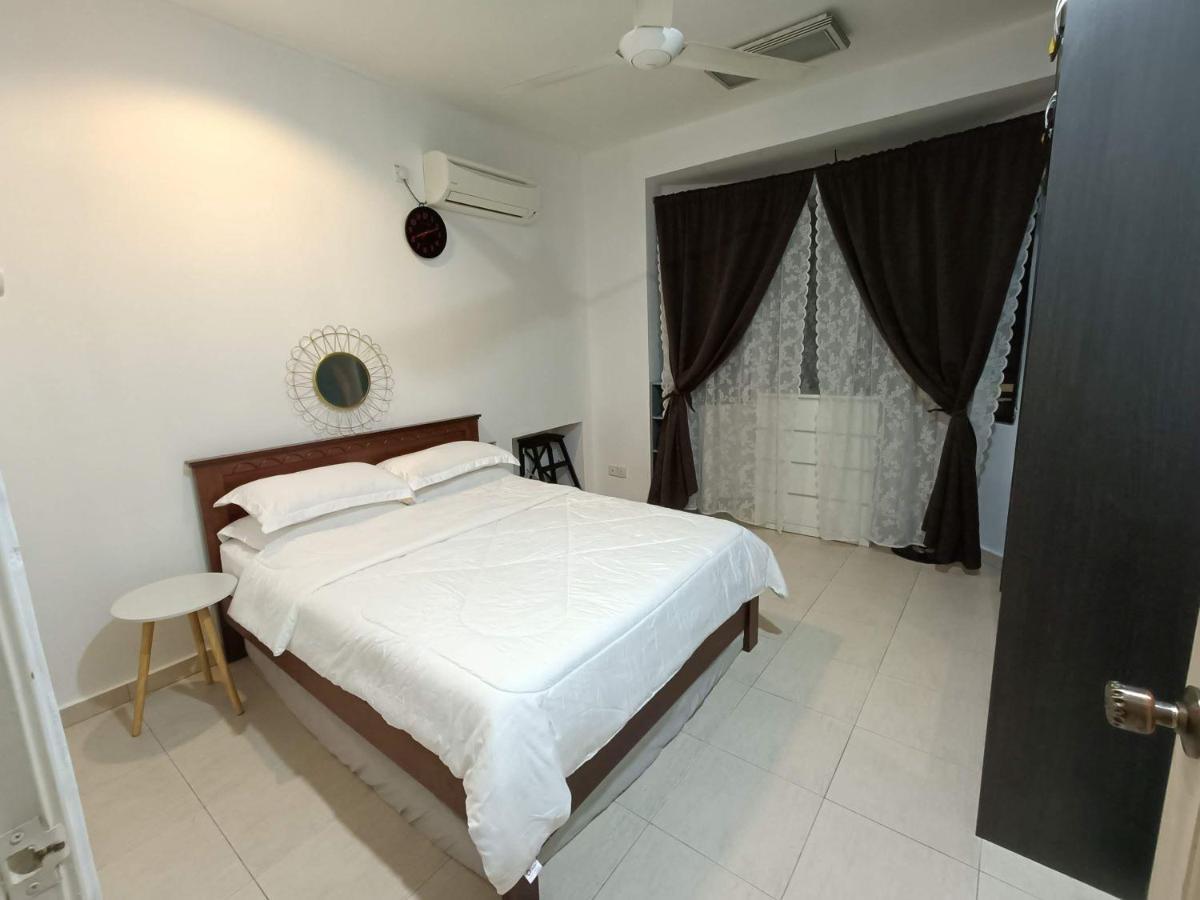 Homestay Laman Nuri, Kota Damansara Petaling Jaya Zewnętrze zdjęcie