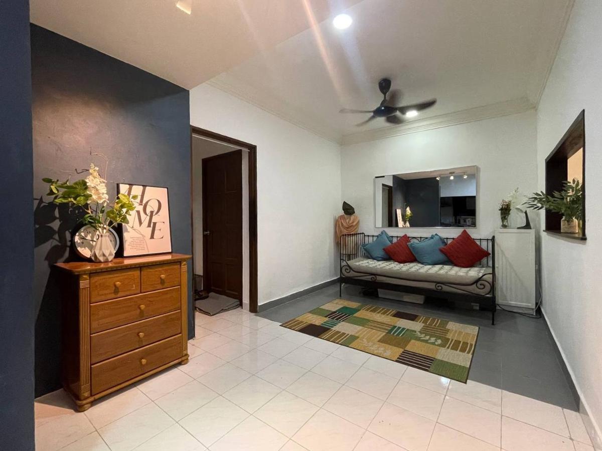 Homestay Laman Nuri, Kota Damansara Petaling Jaya Zewnętrze zdjęcie